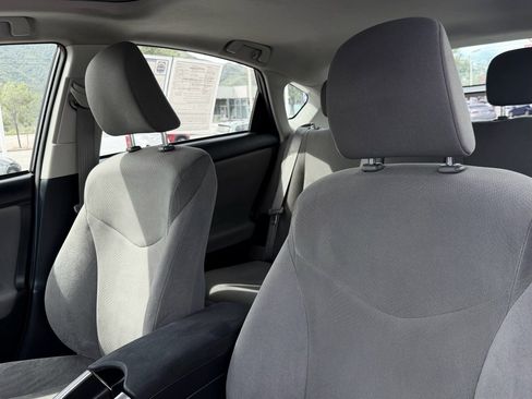 Used 2014 Toyota Prius Three w/ Solar Roof Package image 18