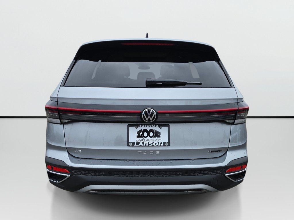 New 2026 Volkswagen Taos SE AWD/4WD image 4