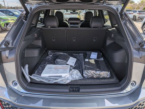 New 2026 Volkswagen Tiguan SE R-Line AWD/4WD image 30