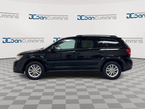 Used 2017 Dodge Journey SXT w/ Comfort/Convenience Group FWD image 5