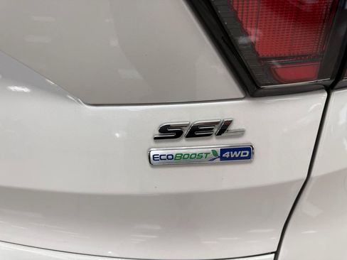 Used 2018 Ford Escape SEL AWD/4WD image 23