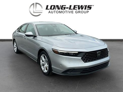 Used 2023 Honda Accord LX image 10