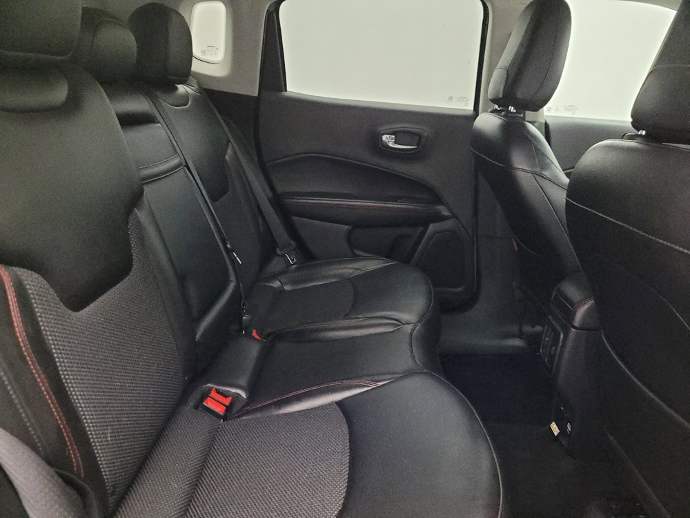 Used 2019 Jeep Compass Trailhawk AWD/4WD image 19