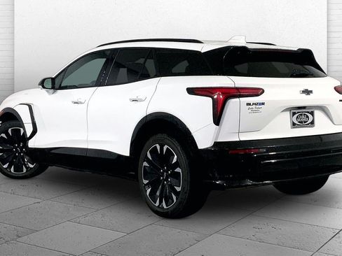 Used 2024 Chevrolet Blazer EV RS AWD/4WD image 9