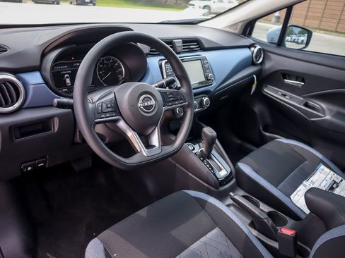 New 2025 Nissan Versa SV w/ Trunk Package image 6