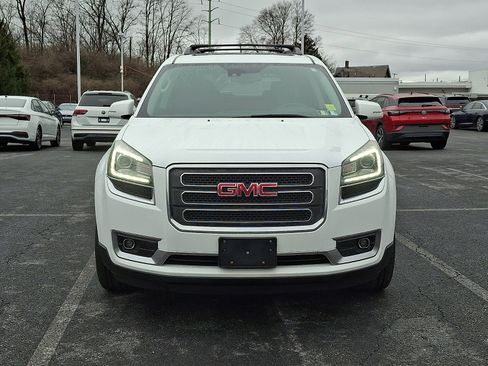 Used 2017 GMC Acadia Limited SLT image 2