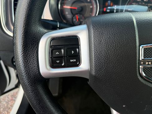 Used 2014 Dodge Charger SE image 20