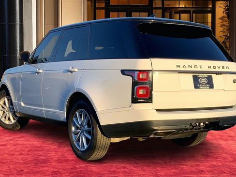 Used 2020 Land Rover Range Rover AWD/4WD image 11