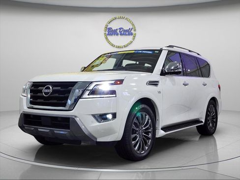 Used 2021 Nissan Armada Platinum w/ Captain's Chairs Package AWD/4WD image 1