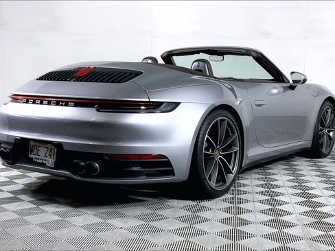 Certified 2021 Porsche 911 Carrera RWD image 9
