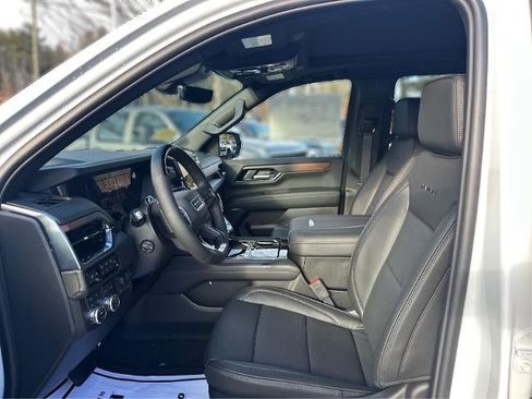 New 2026 GMC Yukon XL Denali image 11