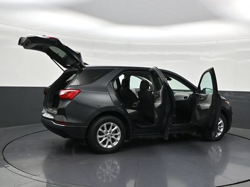 Used 2020 Chevrolet Equinox LT FWD image 36