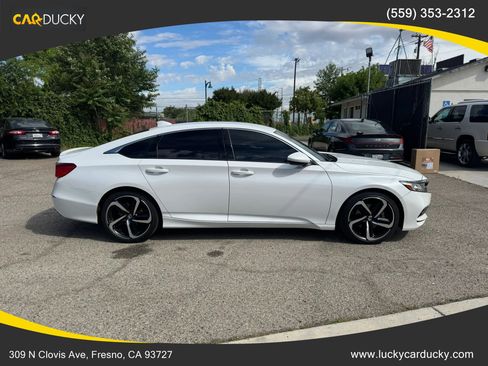 Used 2019 Honda Accord Sport image 4