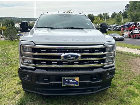 Certified 2025 Ford F350 King Ranch AWD/4WD image 2