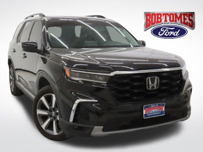 Used 2025 Honda Pilot Touring