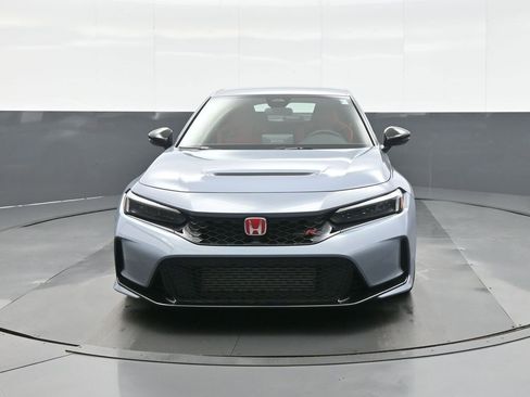 Used 2025 Honda Civic Type R image 2