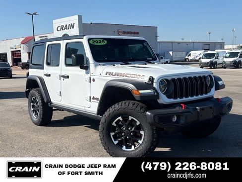 Used 2025 Jeep Wrangler Unlimited Rubicon AWD/4WD image 1