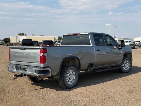 Certified 2024 Chevrolet Silverado 2500 LT AWD/4WD image 3
