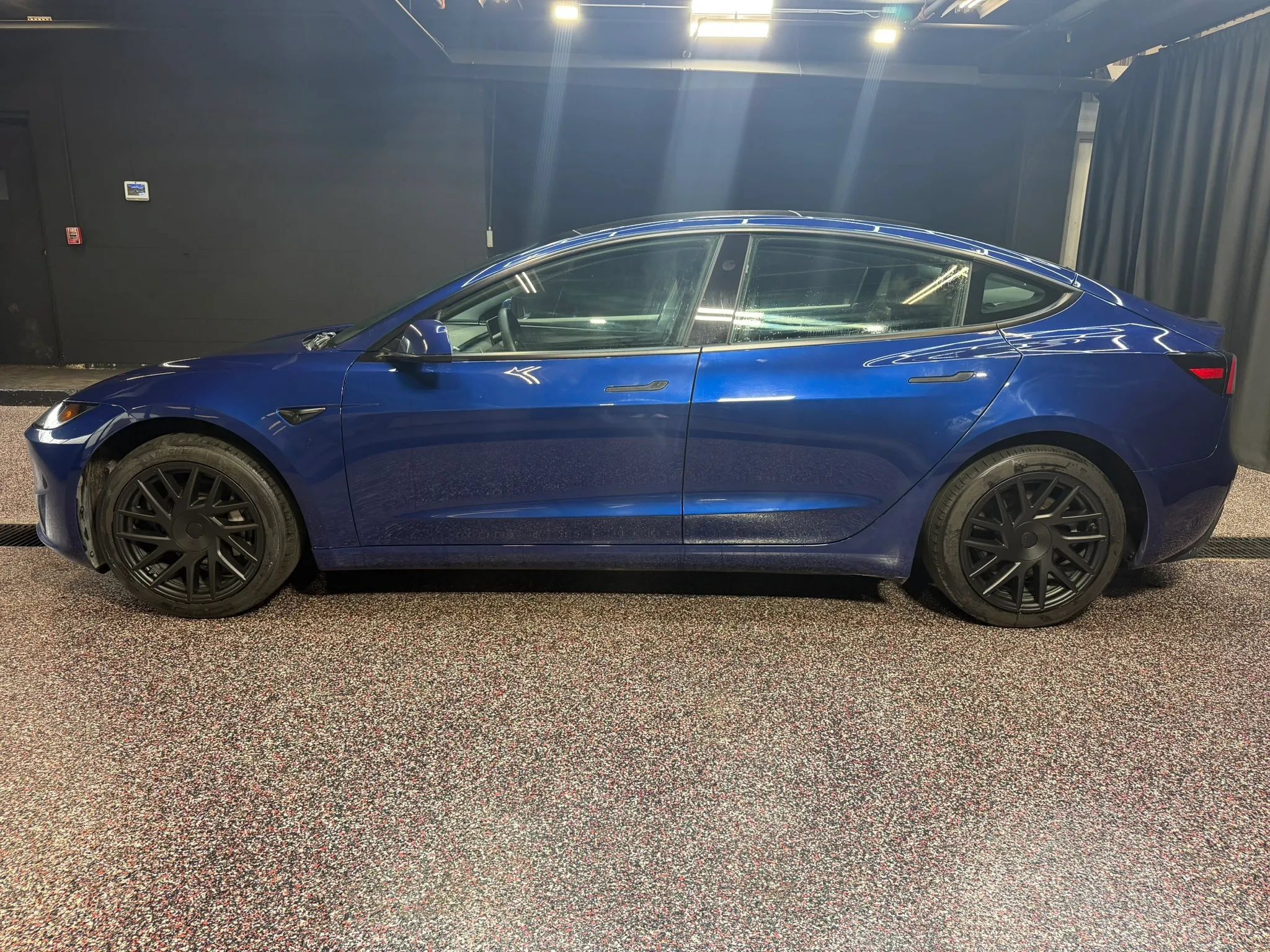 Used 2025 Tesla Model 3 Long Range RWD image 4
