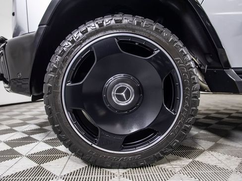 Used 2025 Mercedes-Benz G 63 AMG 4MATIC image 41