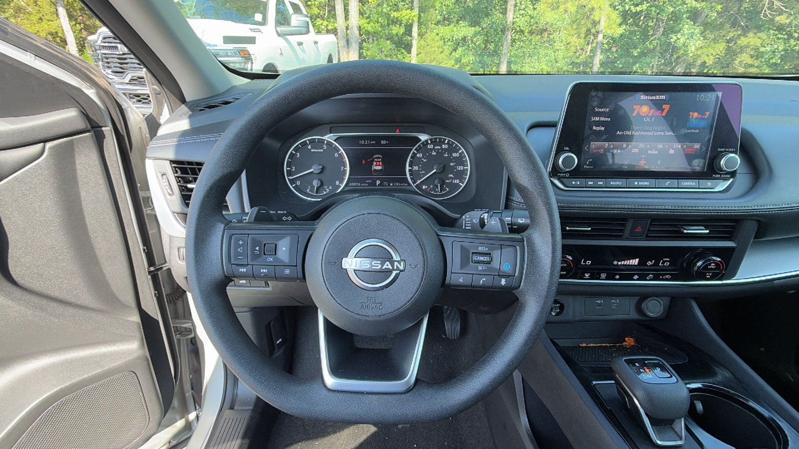 Used 2024 Nissan Rogue SV AWD/4WD image 25