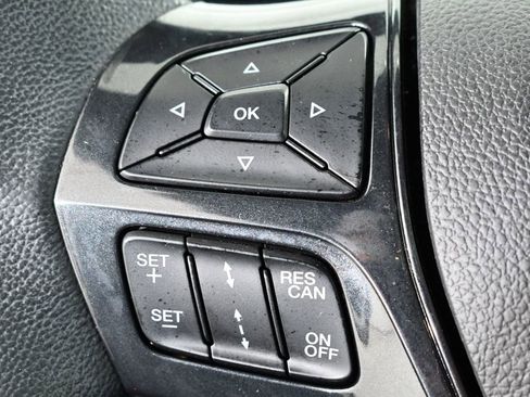 Used 2018 Ford Explorer Sport AWD/4WD image 32