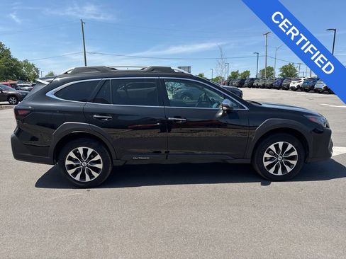 Used 2025 Subaru Outback Touring XT AWD/4WD image 2