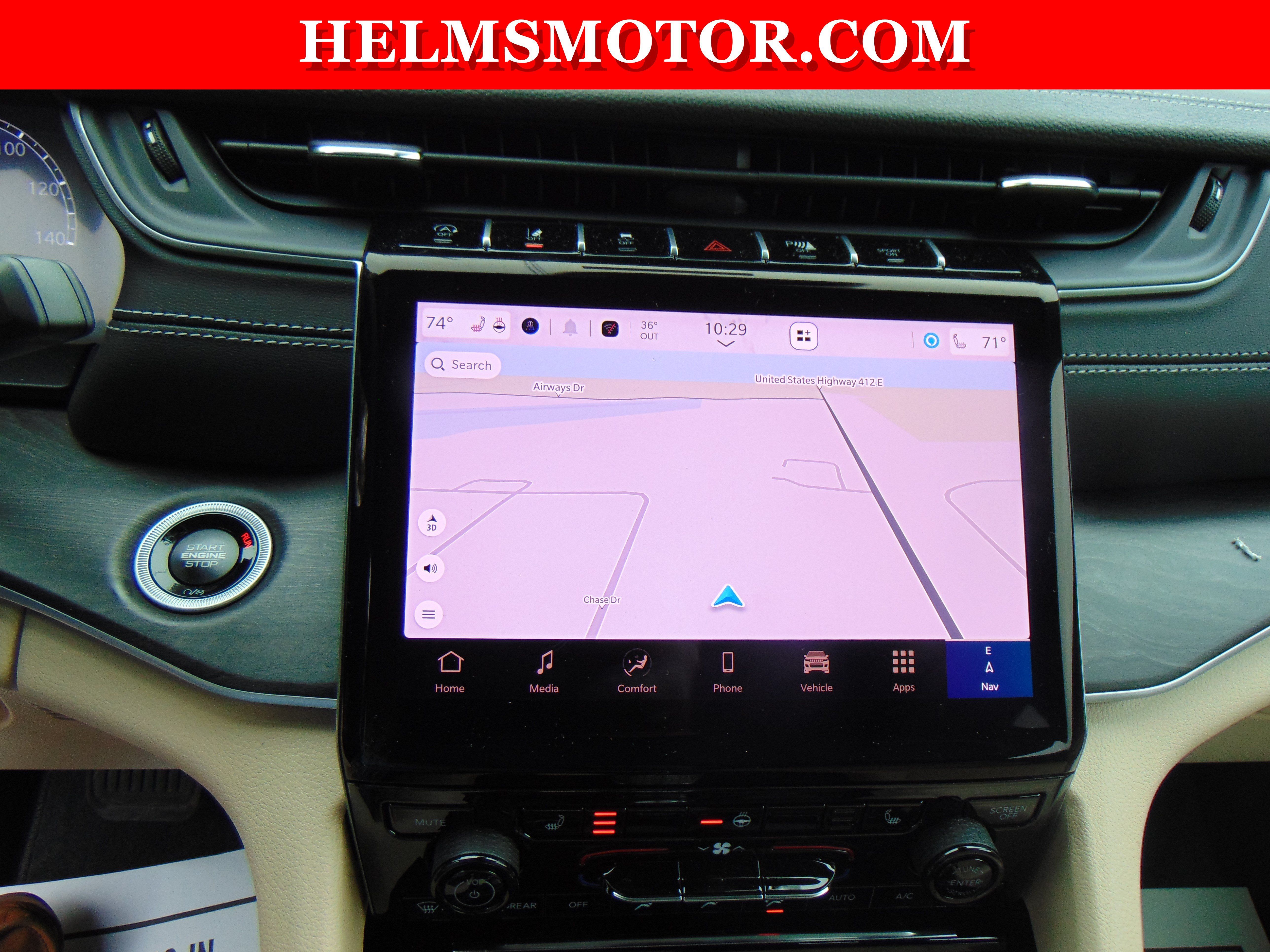 Used 2025 Jeep Grand Cherokee L Limited RWD image 30