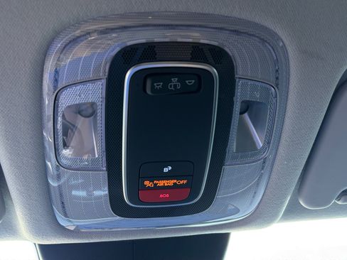 Used 2024 Hyundai Kona SEL w/ Convenience Package AWD/4WD image 16