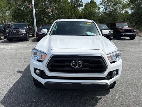 Used 2023 Toyota Tacoma SR5 RWD image 2