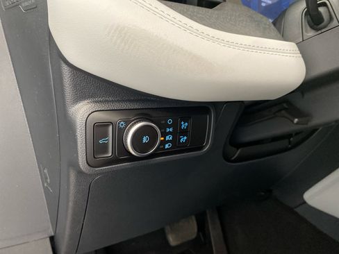 New 2026 Ford Explorer Platinum w/ LUX Leather Package AWD/4WD image 18