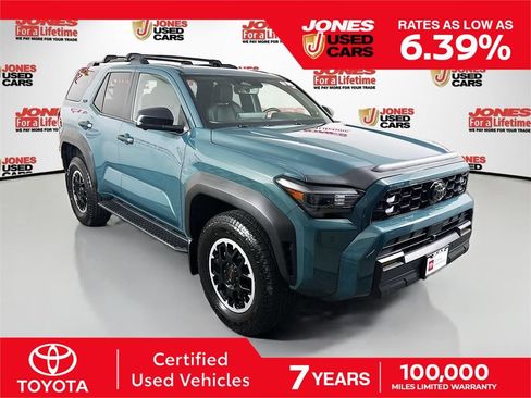 Certified 2026 Toyota 4Runner TRD Off-Road Premium AWD/4WD image 1