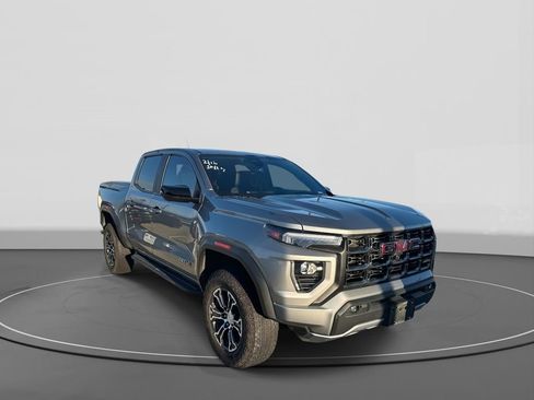 Used 2023 GMC Canyon AT4 w/ AT4 Premium Package image 4