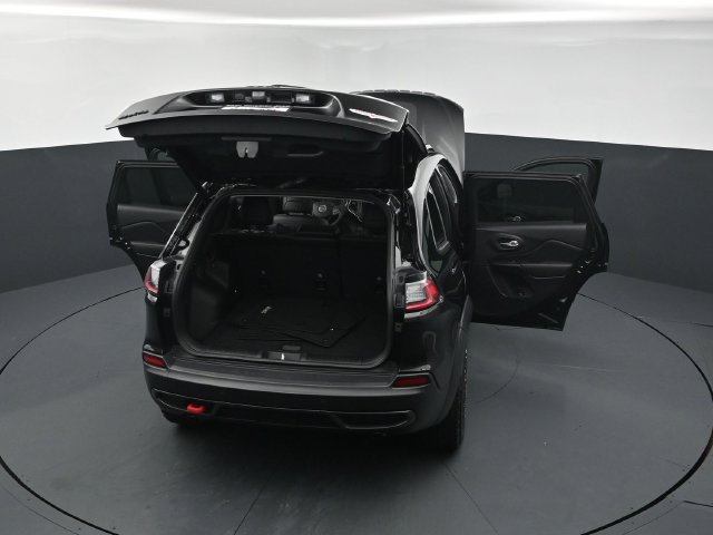 Used 2023 Jeep Cherokee Trailhawk w/ Sun & Sound Group AWD/4WD image 29