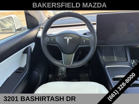Used 2022 Tesla Model Y Long Range AWD/4WD image 15