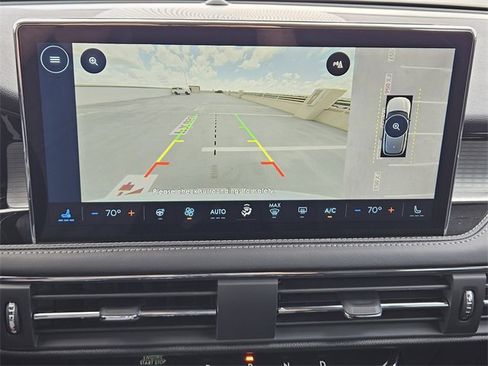 New 2025 Lincoln Corsair AWD w/ Equipment Group 101A image 17