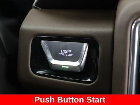 Used 2025 GMC Yukon Denali Ultimate w/ LPO, Floor Liner Package AWD/4WD image 25