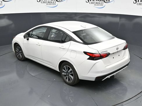 Used 2024 Nissan Versa SV FWD image 22