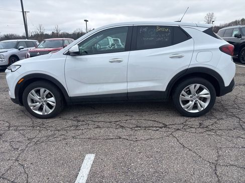 Used 2025 Buick Encore GX Preferred image 2