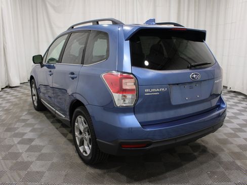 Used 2018 Subaru Forester 2.5i Touring AWD/4WD image 32