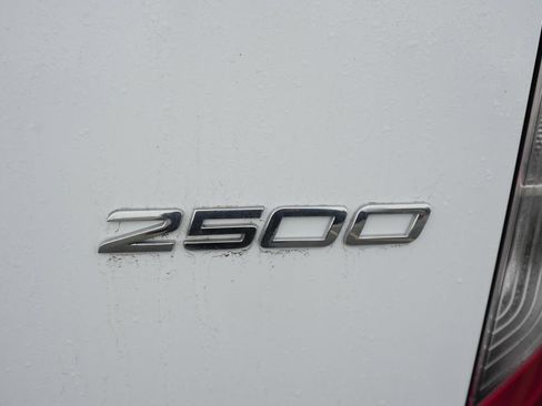 Used 2024 Mercedes-Benz Sprinter 144 Cargo image 16
