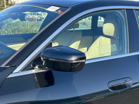 Used 2024 BMW i4 eDrive35 w/ Premium Package RWD image 10