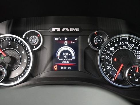 Used 2021 RAM 1500 Big Horn RWD image 9