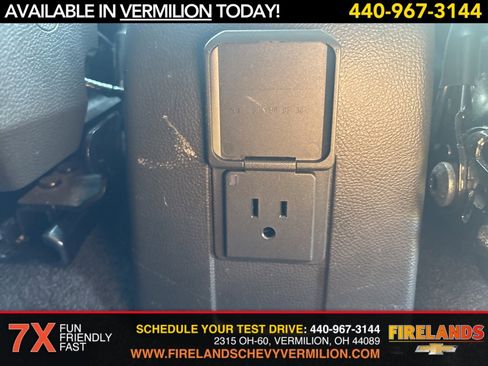 Certified 2022 Chevrolet Trax LT w/ LT Convenience Package image 33