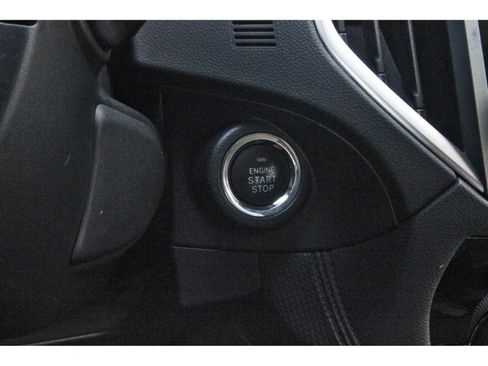 Used 2020 Subaru Forester Premium AWD/4WD image 22