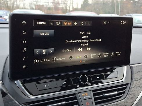 New 2025 Nissan Altima 2.5 SL AWD/4WD image 12
