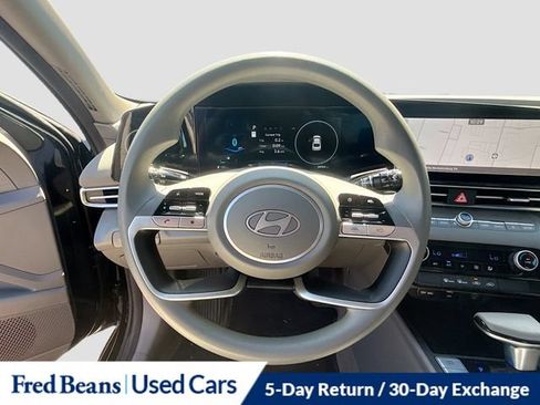 Used 2024 Hyundai Elantra SEL FWD image 16