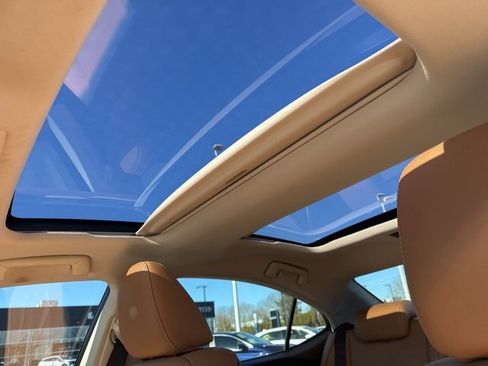 Used 2016 Lexus ES 350 image 10