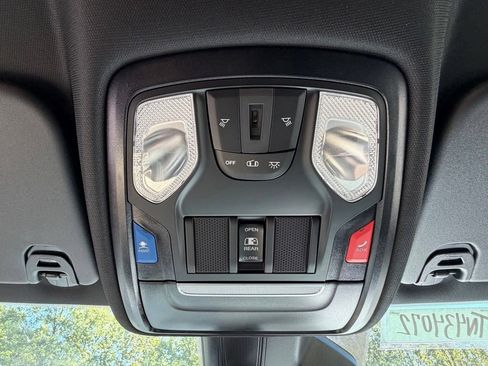 New 2026 RAM 1500 Express AWD/4WD image 26
