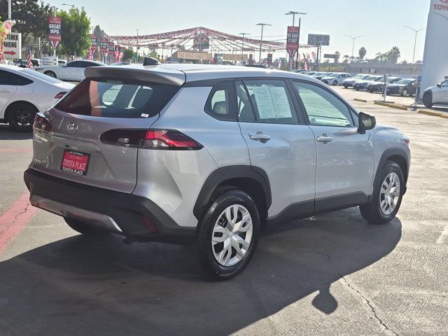 Used 2026 Toyota Corolla Cross L FWD image 8